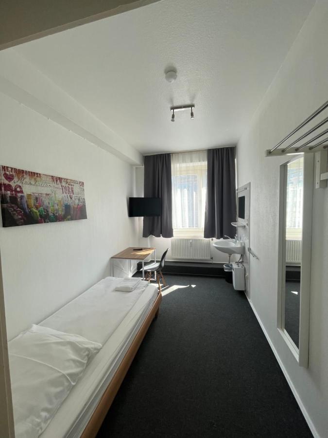 Hotel Schwarzer Baer Hannover Exterior photo